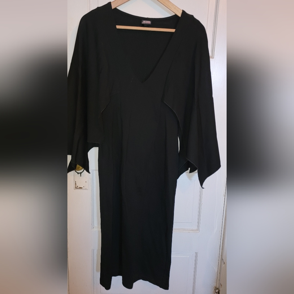 Elegant Black Dress